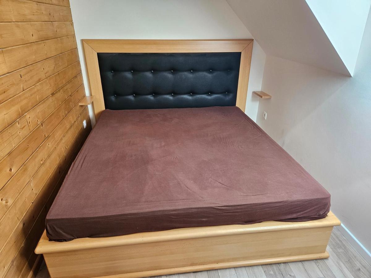Apartman Paja ลิฟตอฟสกีมิคูลาช ภายนอก รูปภาพ